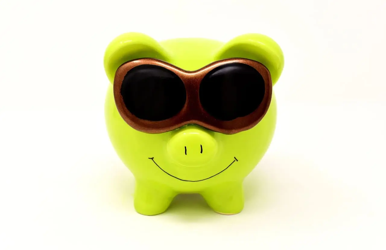 Top 7 Practical Tips to Budget and Save More Money